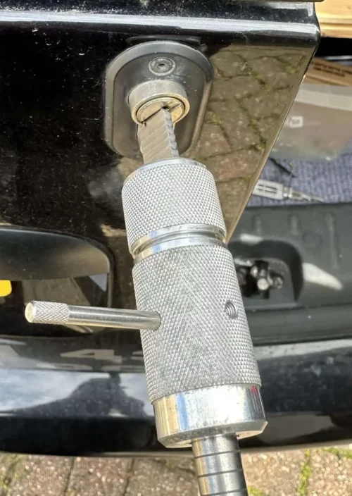 Gallery. Keys locked in Van Leeds. Keys locked in Van Leeds.