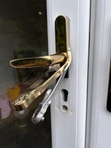 Lock snapping Leeds. Don't be another victim. Call 247Locksmiths Leeds.