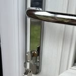 Lock replacement in Guiseley. Locksmith Rawdon.