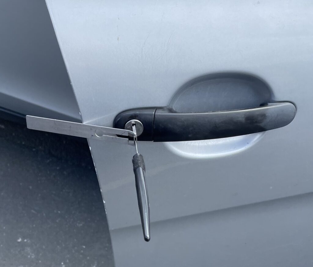 Locked out Leeds. Keys locked in Van Leeds. Locked out Leeds. Keys locked in Van Leeds.